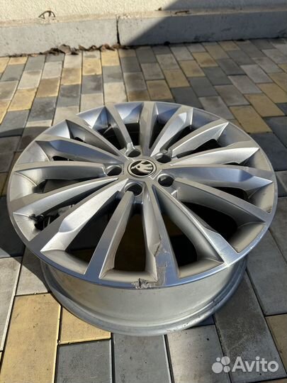 Легкосплавный колесный диск Trinity 7.0Jx18