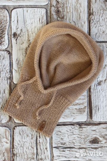 Капор из шерсти