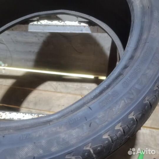 Bridgestone Turanza T001 225/40 R18