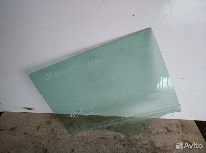 Стекло заднее правое Renault Megane 2 2003-2008