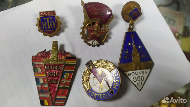 Значки с эмалью, СССР