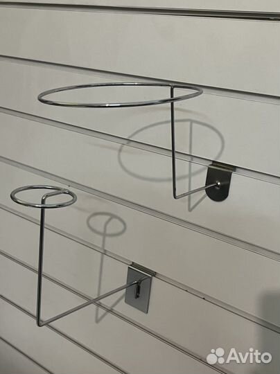 Крючки для шапок и одежды