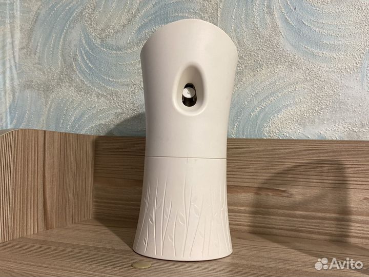 Дозатор Air wick