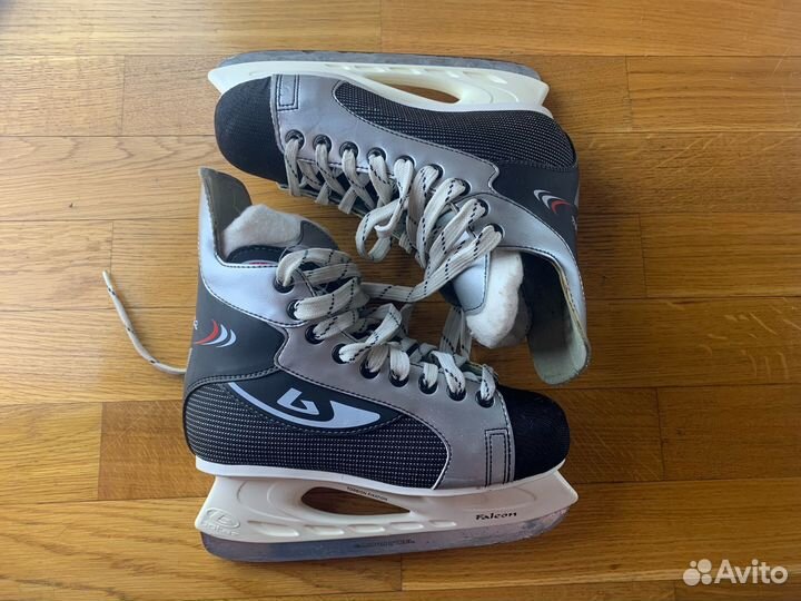 Ролики и Коньки несколько пар