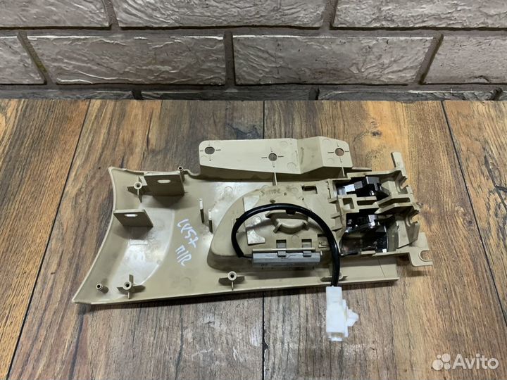 Lexus LX 570 Ручка двери внутренняя левая и правая