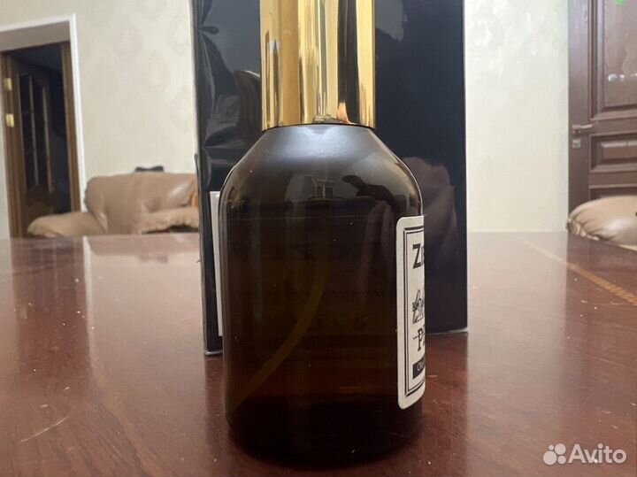 Zielinski rozen black pepper amber neroli