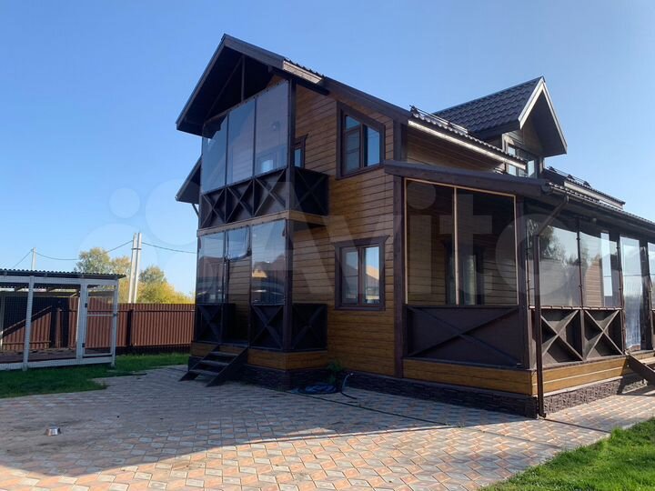 Дом 183,8 м² на участке 10 сот.