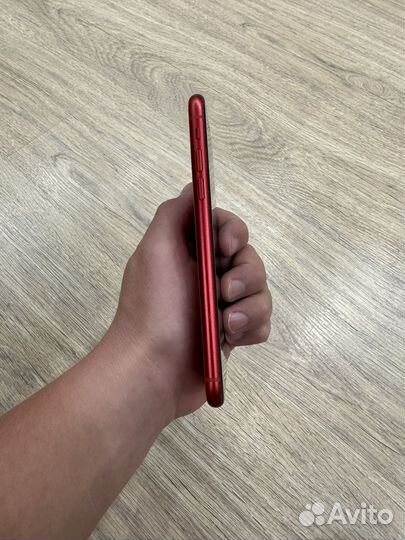 Телефон iPhone 11 64gb