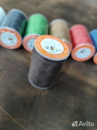 Вощеная нить