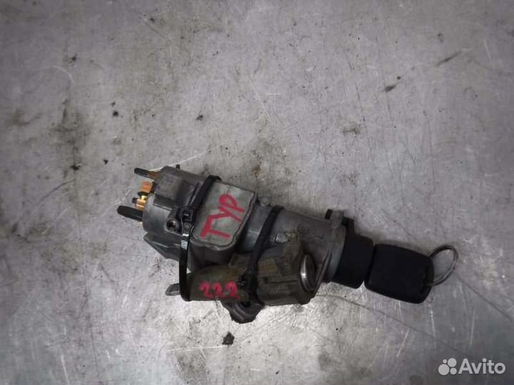 Замок зажигания Skoda Octavia A4 BFQ 2007