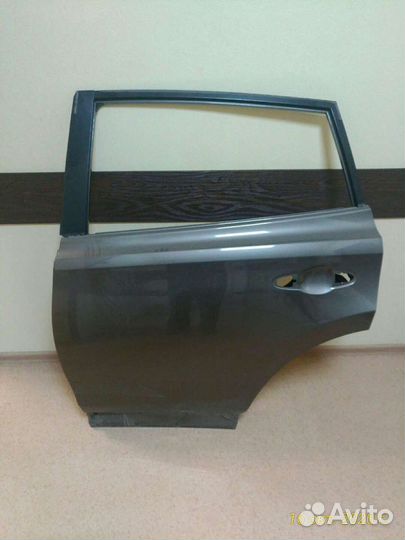 Дверь задняя левая для тойота рав4