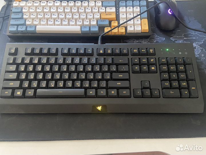 Игровая клавиатура Razer
