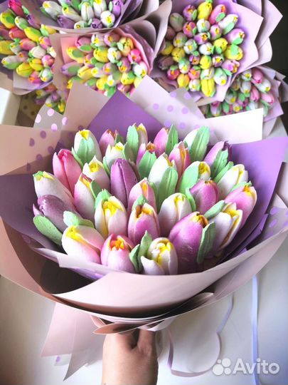 Букет Тюльпаны к 1 сентября