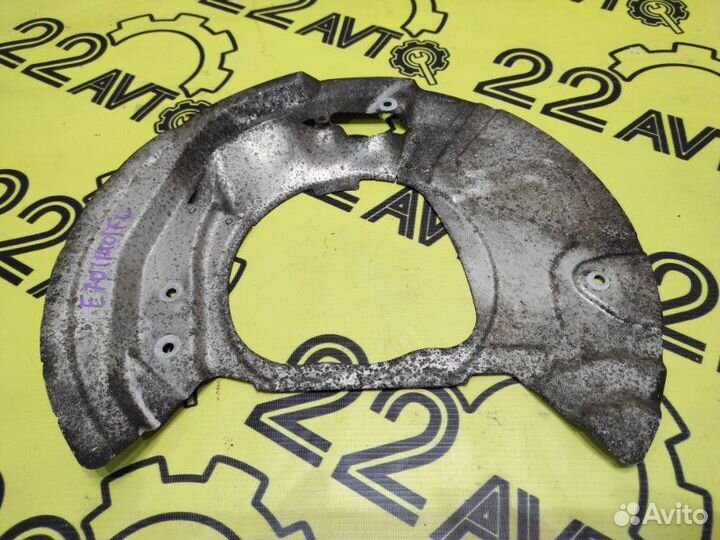 Щиток тормозного механизма передний левый Bmw X5