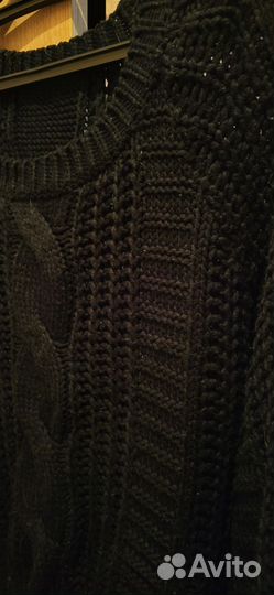 Свитер женский