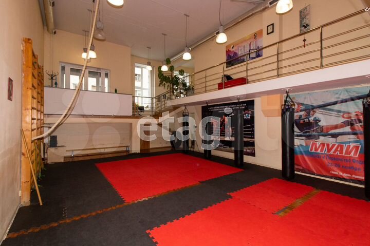 Продам помещение свободного назначения, 191.2 м²