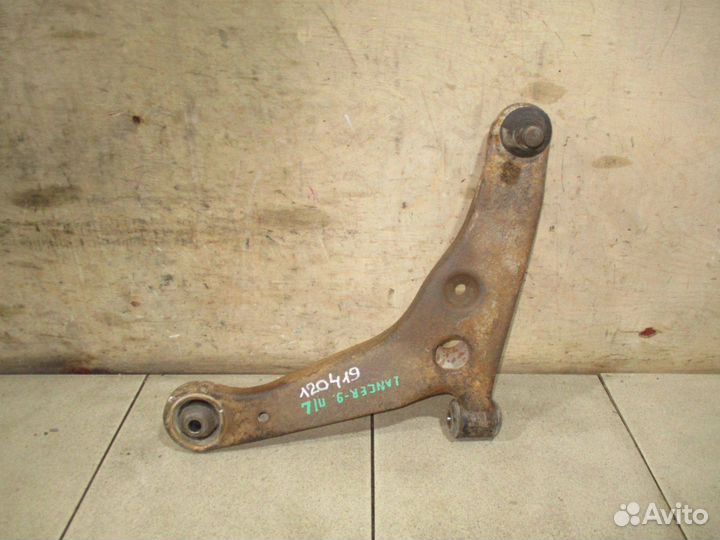 Рычаг передний левый Mitsubishi Lancer 9 (CS)