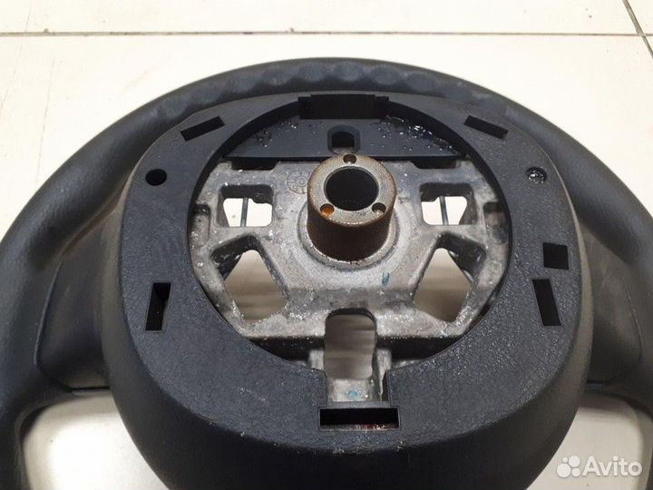 Рулевое колесо Nissan Almera Classic