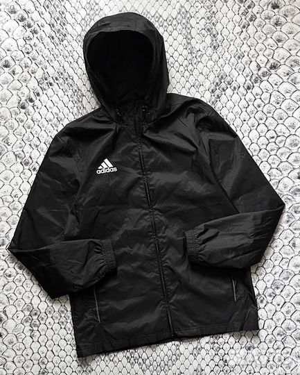 Ветровка adidas
