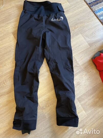 Неопреновый костюм