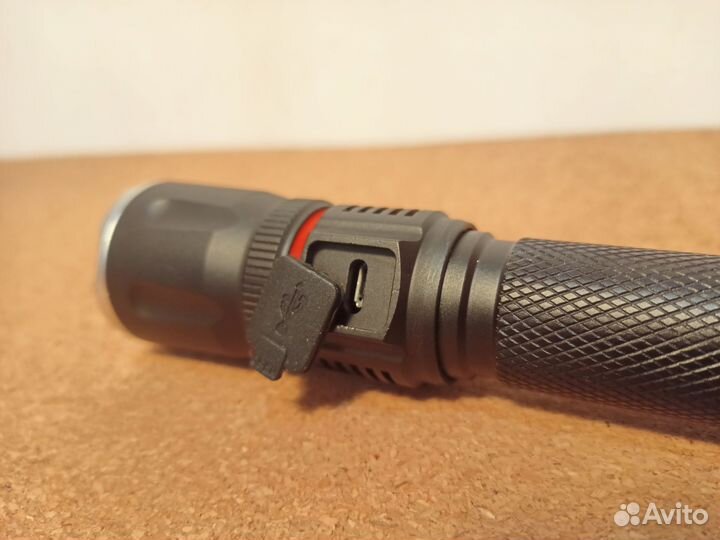 Фонарь ручной