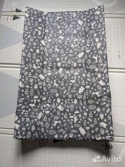 Пеленальная доска на кроватку