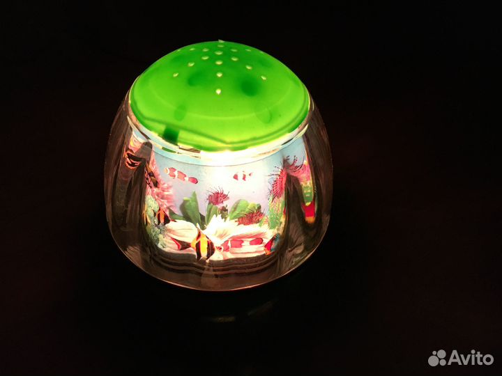 Светильник лампа ночник детский с плавающими рыбка
