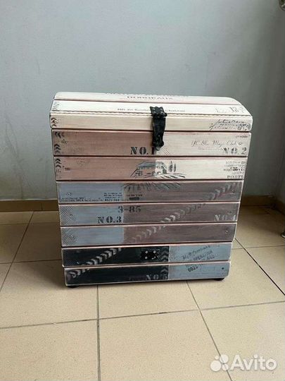 Сундук в стиле лофт