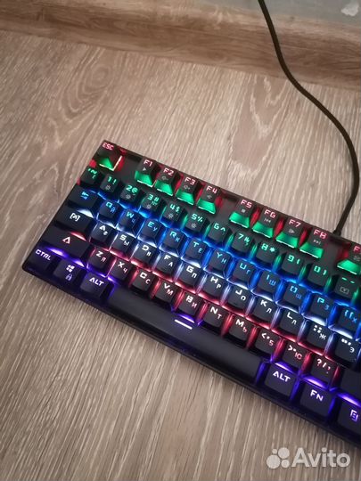 Игровая механическая клавиатура