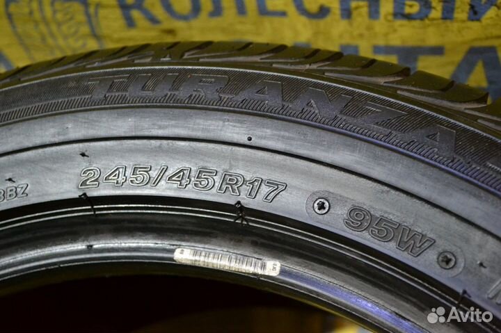 Bridgestone Turanza ER300 245/45 R17
