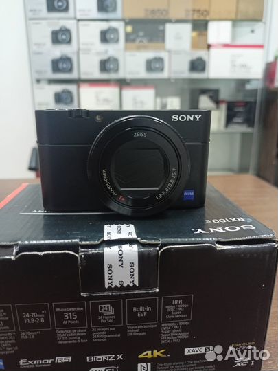 Sony Cyber-shot DSC-RX100 V