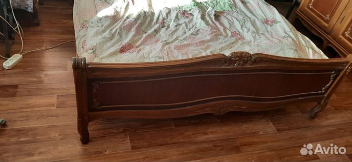 Спальный гарнитур. Румыния