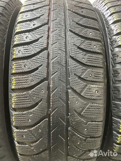 Bridgestone Ice Cruiser 7000 225/60 R17 105H