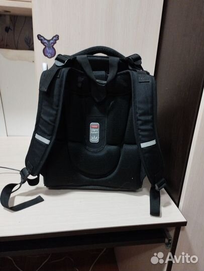 Школьный рюкзак