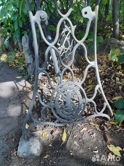 Винтажный столик