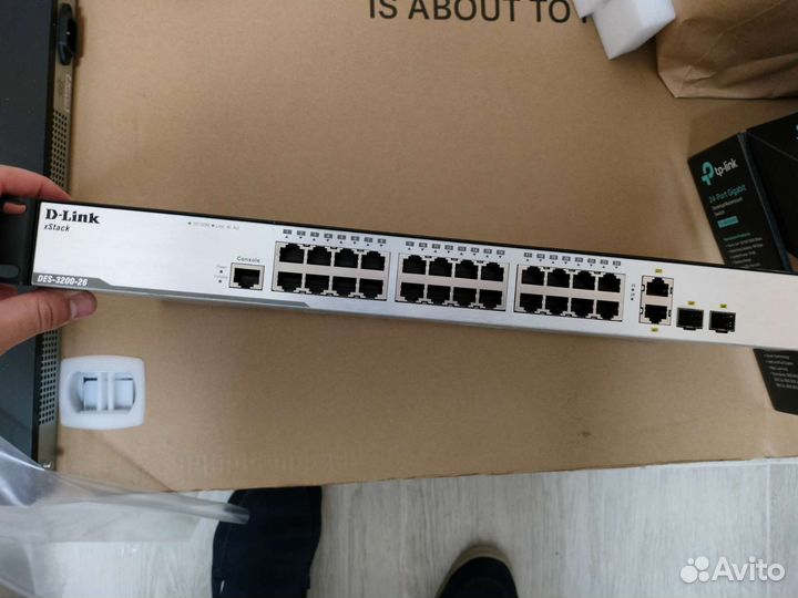 Коммутатор 24 порта управляемый