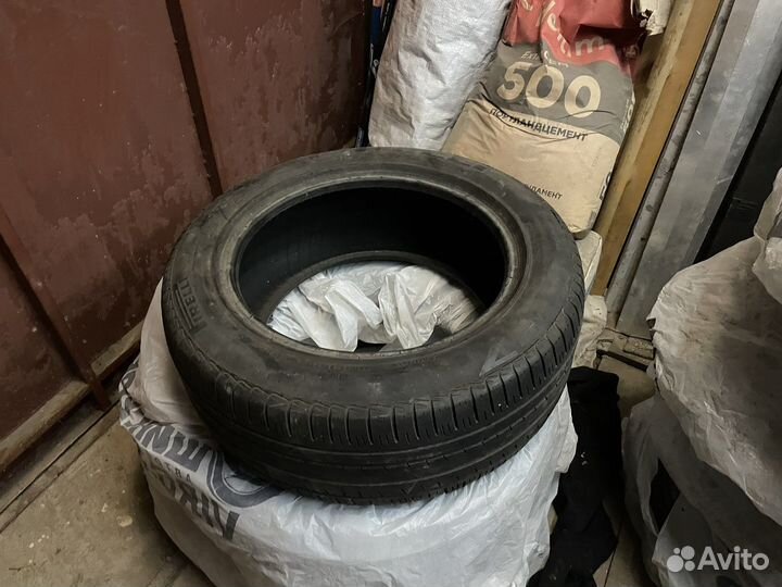 Pirelli 176A2 CE11 TL 2.25/4.5 R4