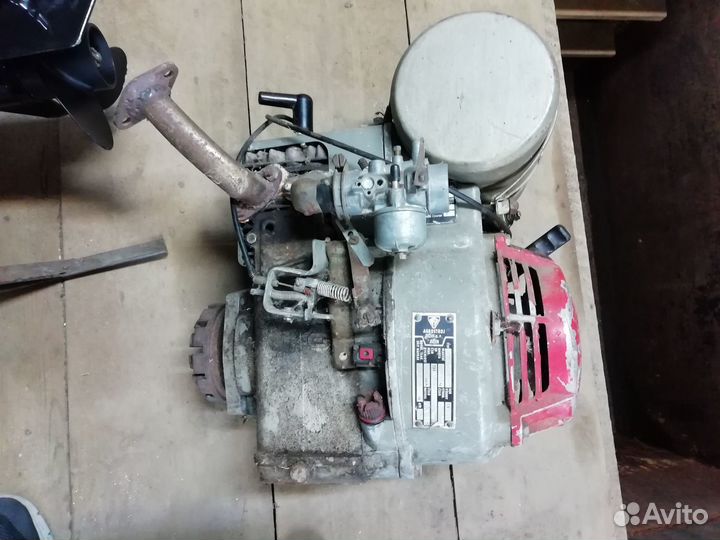 Двигатель чешской косилки мф 70