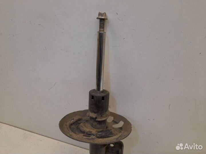 Амортизатор передний левый Toyota Camry V70 2018