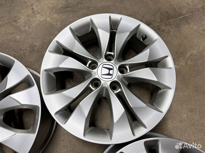 Литые диски R17 Honda