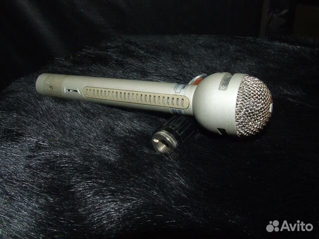 Винтажный динамический микрофон Electro-Voice RE10