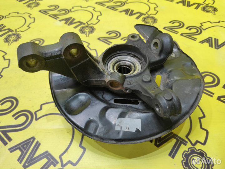 Ступица передняя левая Toyota Corolla Allex NZE121