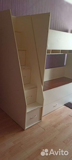 Двухъярусная кровать б/у.Цена 10тыс