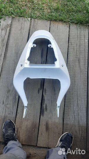 Задний пластик suzuki gsx r k1-k3