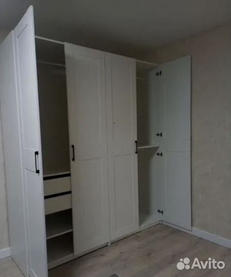 Шкаф в детскую комнату