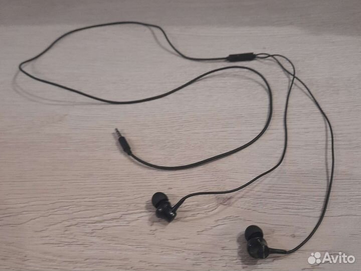 Игровые наушники