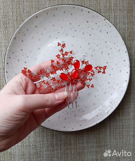 Гребень в волосы