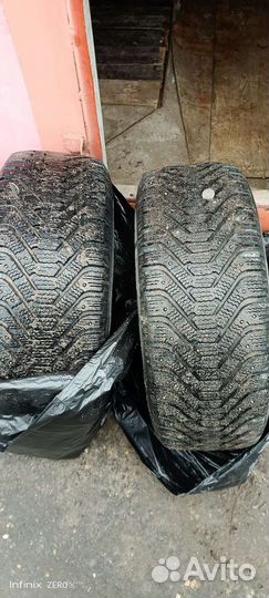 Goodyear UltraGrip 500 255/55 R18 109