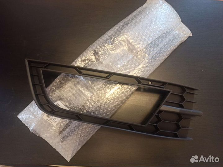 Противотуманные фары рамки и фара Skoda Octavia a7