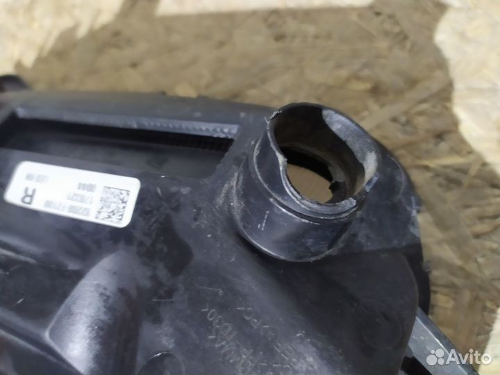 Фара противотуманная правая Hyundai Elantra 2016